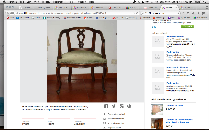 due poltroncine in legno